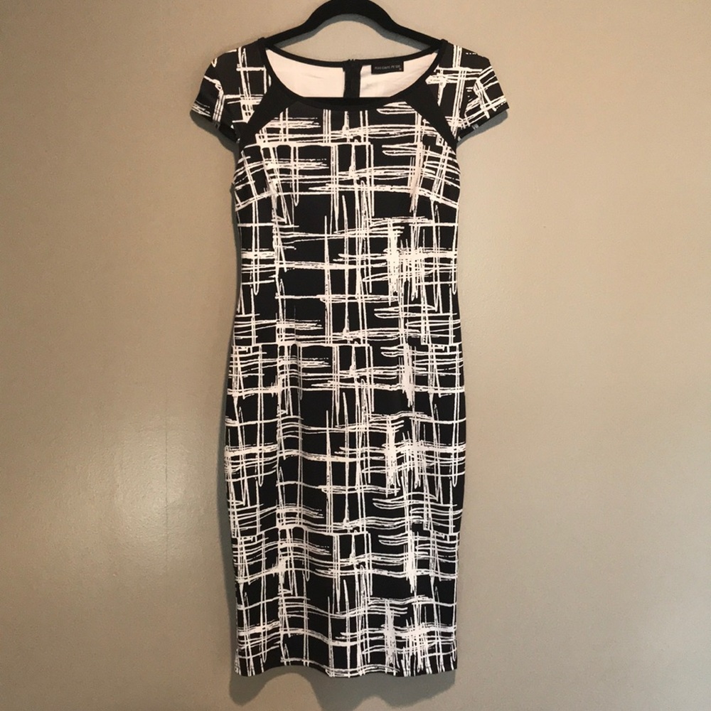 Black/White Print Design Dress (Piao Liang Fu Shi)